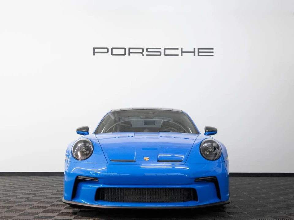 2022 Porsche 992 GT3 - Image 10 of 31