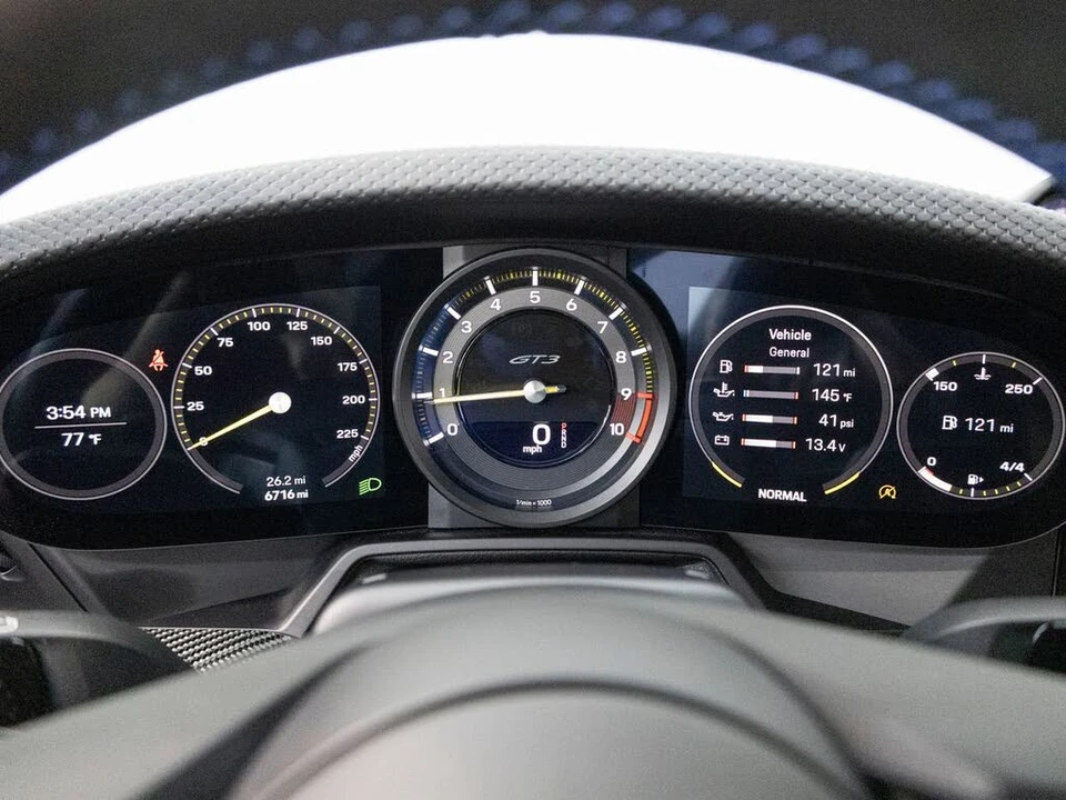 2022 Porsche 992 GT3 - Image 25 of 31