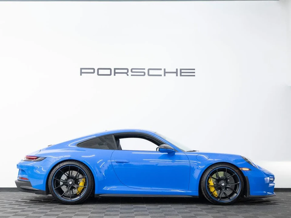2022 Porsche 992 GT3 - Image 8 of 31