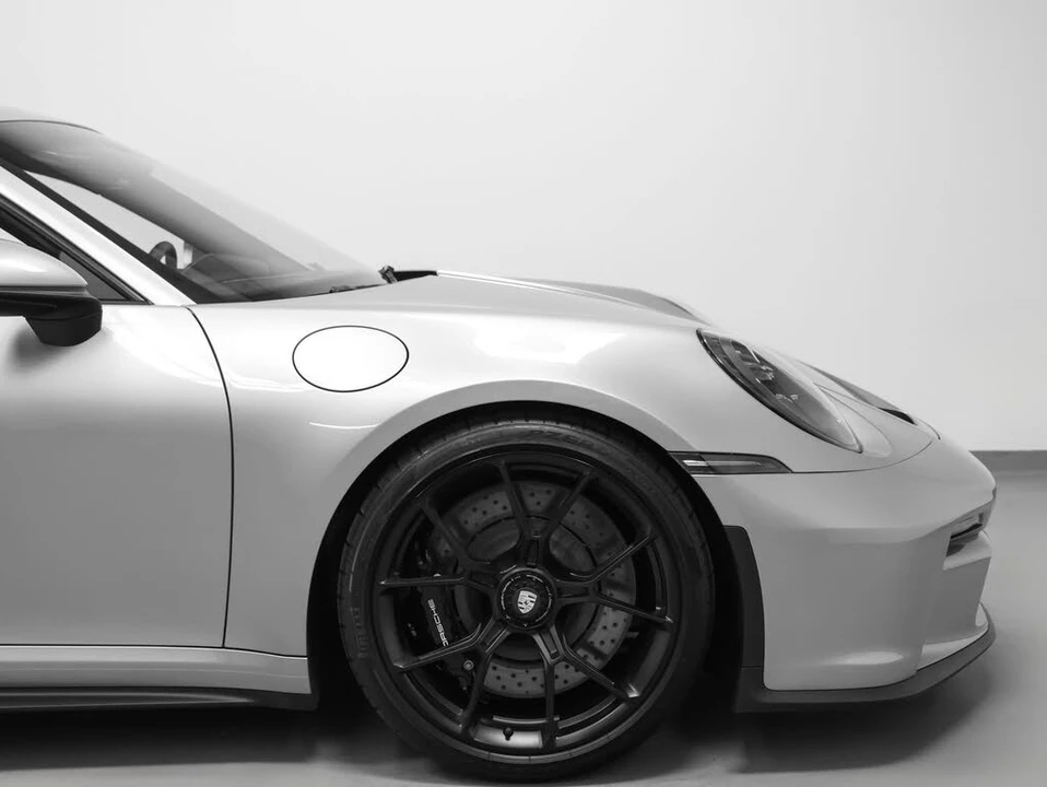 2022 Porsche 992 GT3 - Image 14 of 31