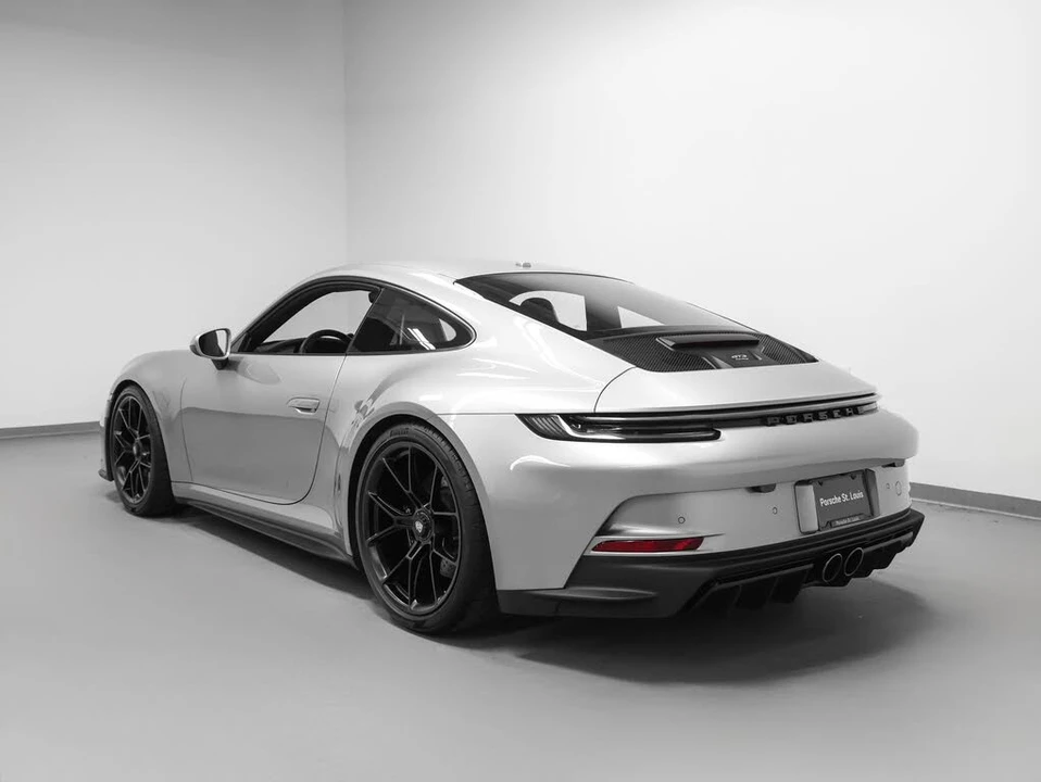 2022 Porsche 992 GT3 - Image 3 of 31