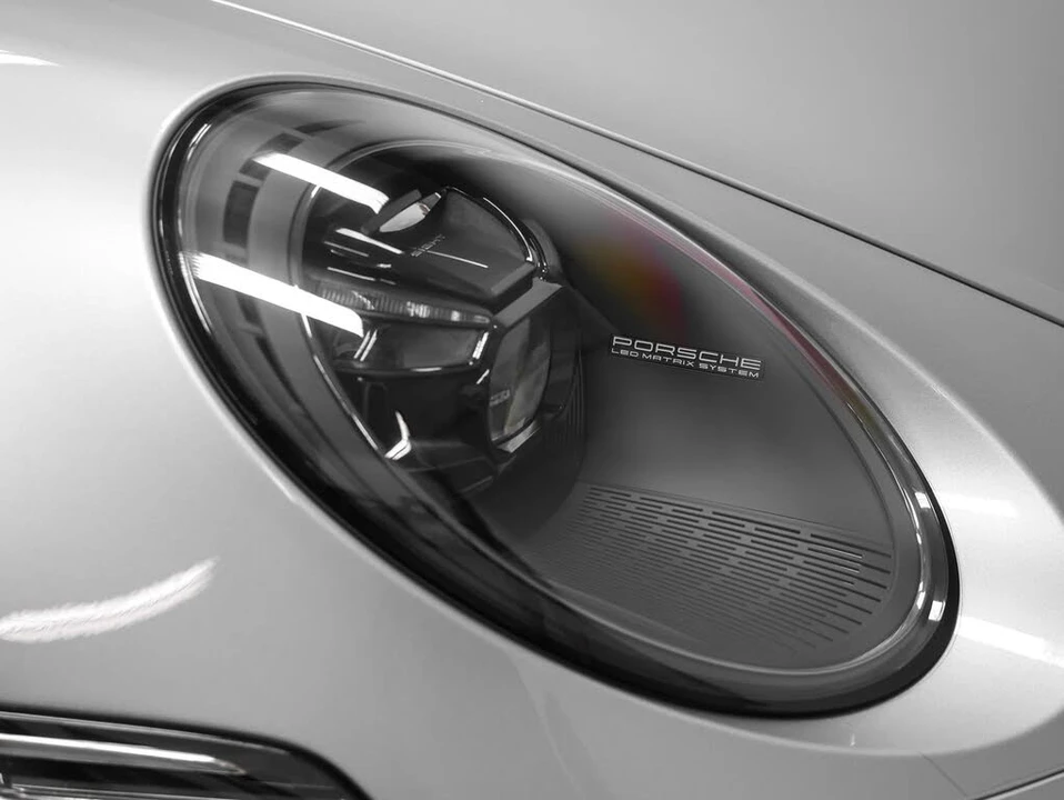 2022 Porsche 992 GT3 - Image 18 of 31