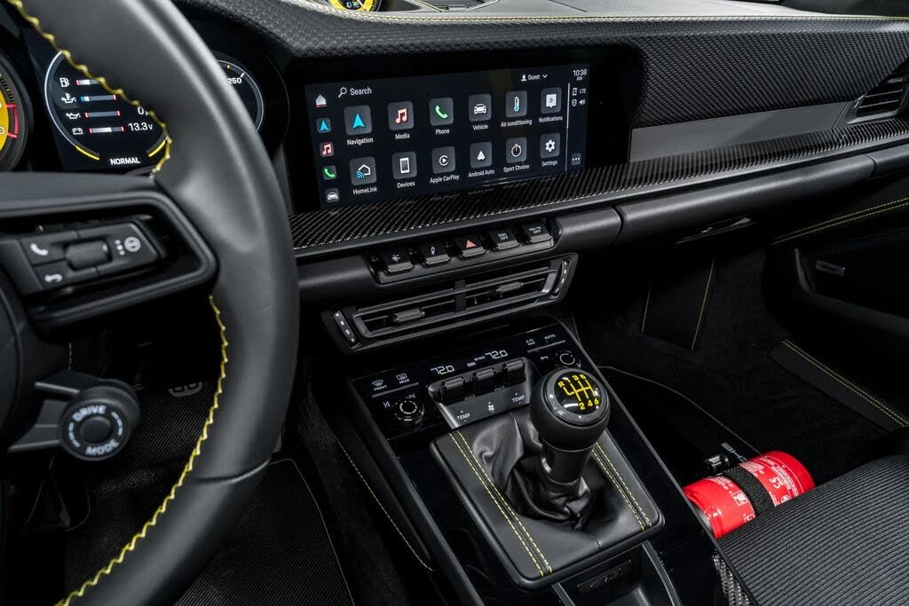 2022 Porsche 992 GT3 - Image 24 of 31