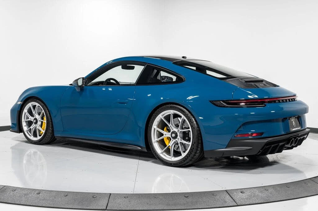2022 Porsche 992 GT3 - Image 4 of 31