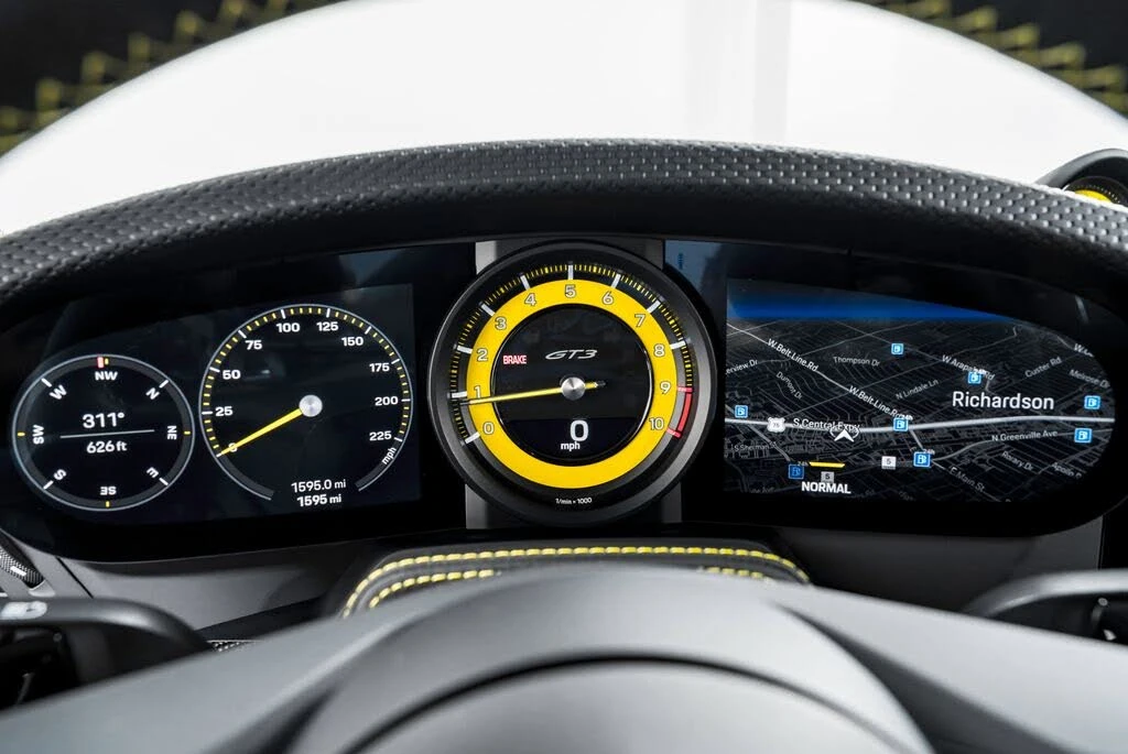 2022 Porsche 992 GT3 - Image 18 of 31