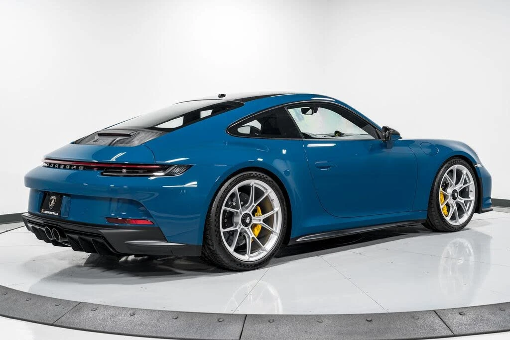 2022 Porsche 992 GT3 - Image 3 of 31