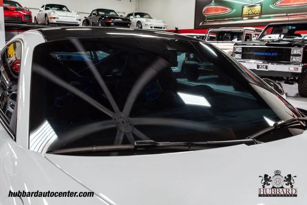 2022 Porsche 992 GT3 - Image 20 of 31
