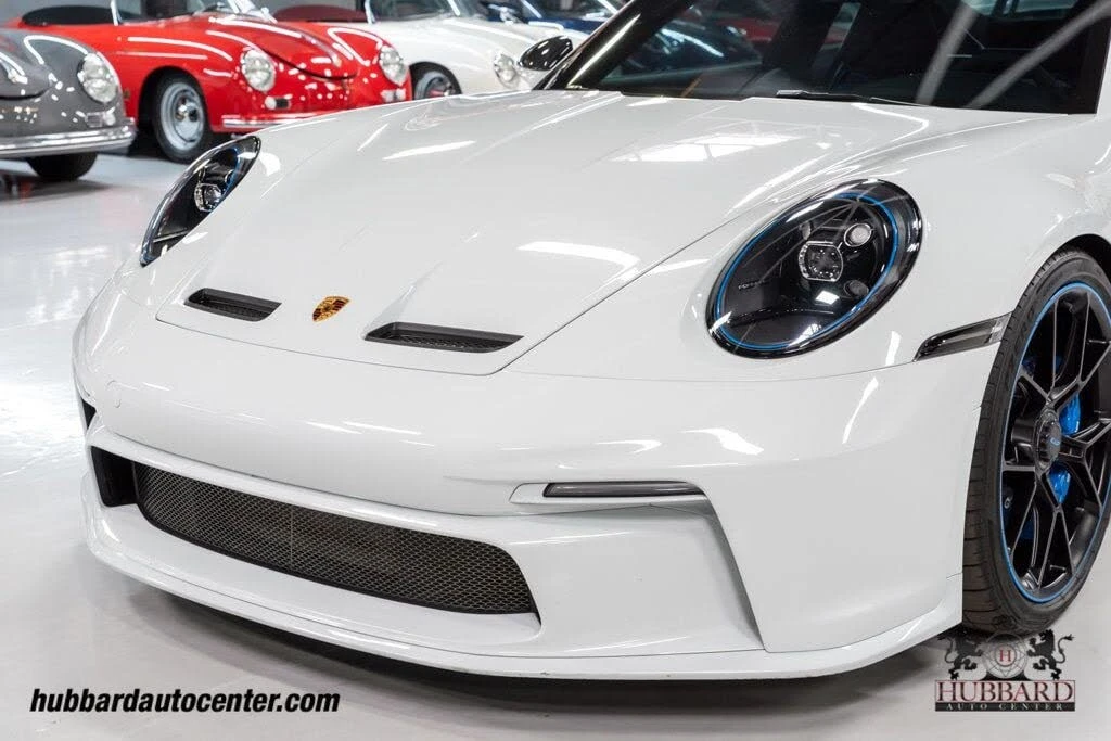 2022 Porsche 992 GT3 - Image 15 of 31