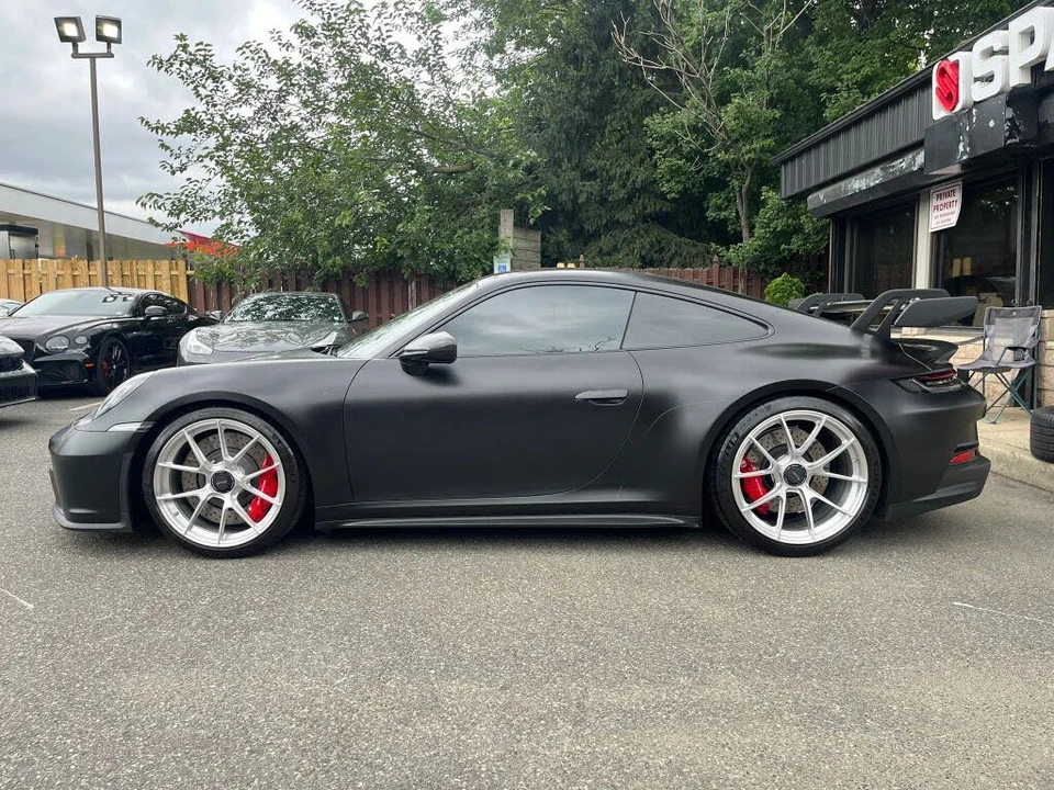 2022 Porsche 992 GT3 - Image 3 of 31