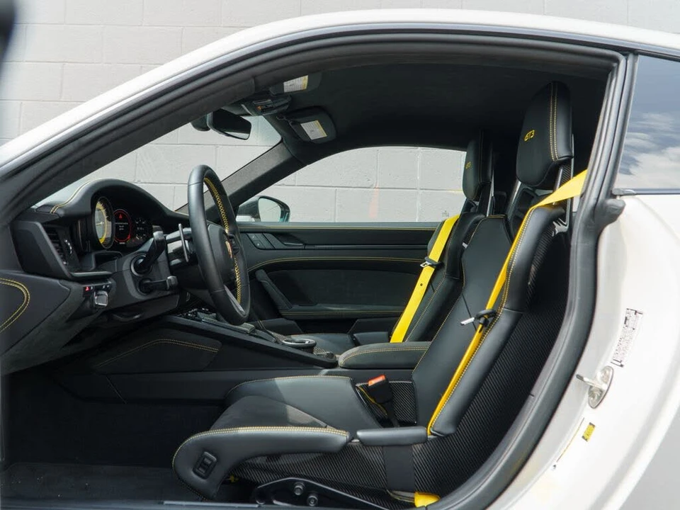 2022 Porsche 992 GT3 - Image 18 of 29