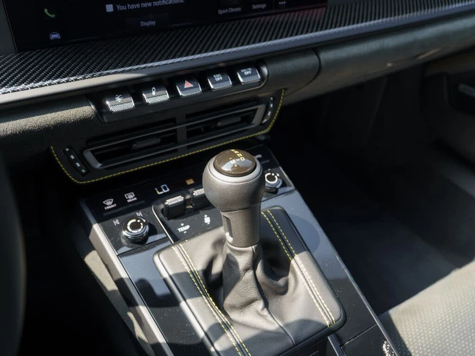 2022 Porsche 992 GT3 - Image 27 of 29