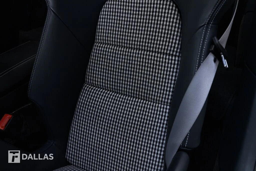 2022 Porsche 992 GT3 - Image 28 of 31