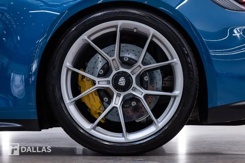 2022 Porsche 992 GT3 - Image 8 of 31