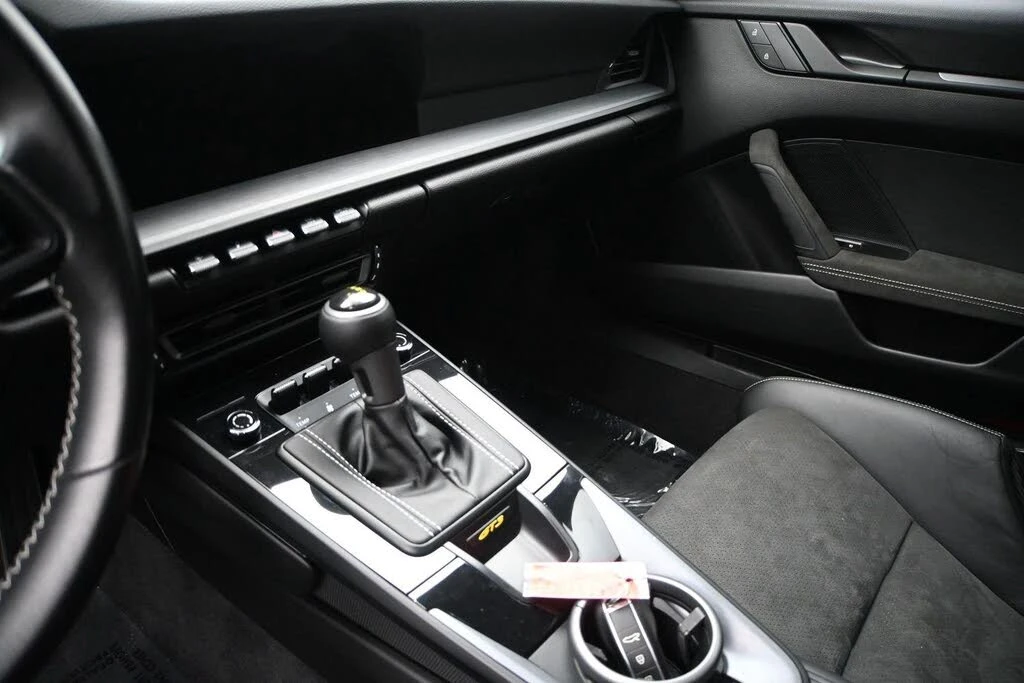 2022 Porsche 992 GT3 - Image 4 of 31
