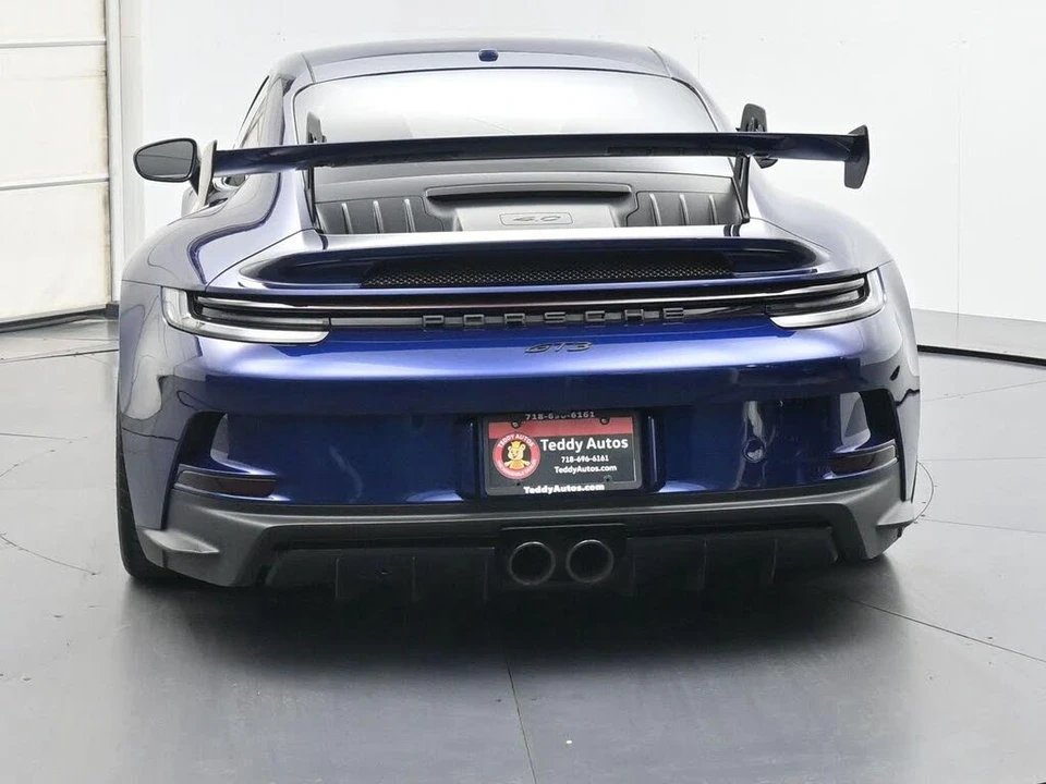 2022 Porsche 992 GT3 - Image 25 of 31