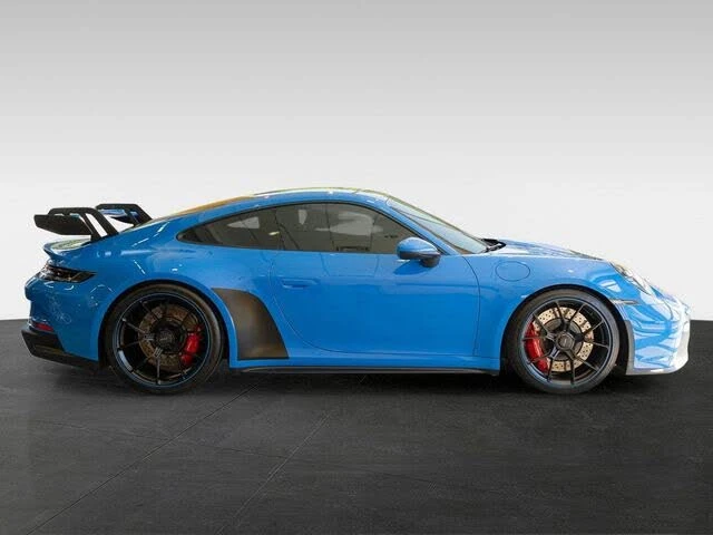 2022 Porsche 992 GT3 - Image 4 of 6