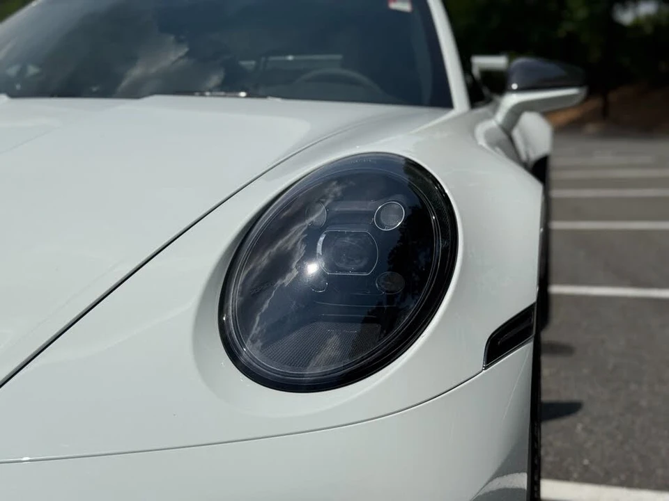 2022 Porsche 992 GT3 - Image 20 of 31