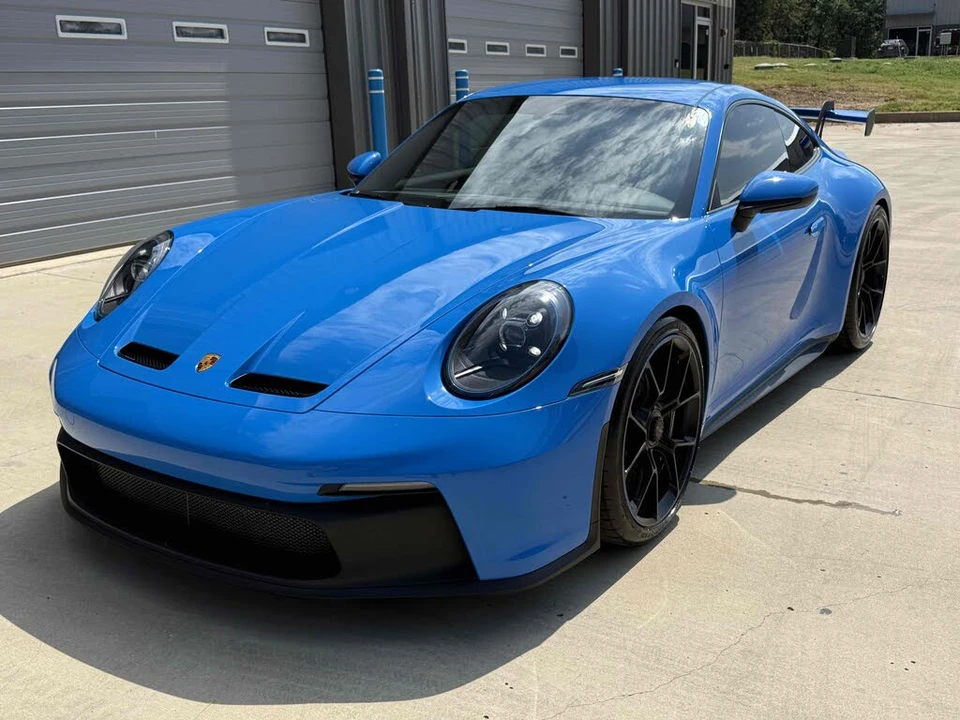 2022 Porsche 992 GT3 - Image 13 of 31
