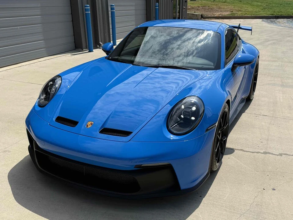 2022 Porsche 992 GT3 - Image 11 of 31