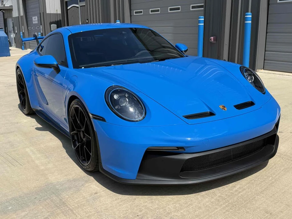 2022 Porsche 992 GT3 - Image 25 of 31