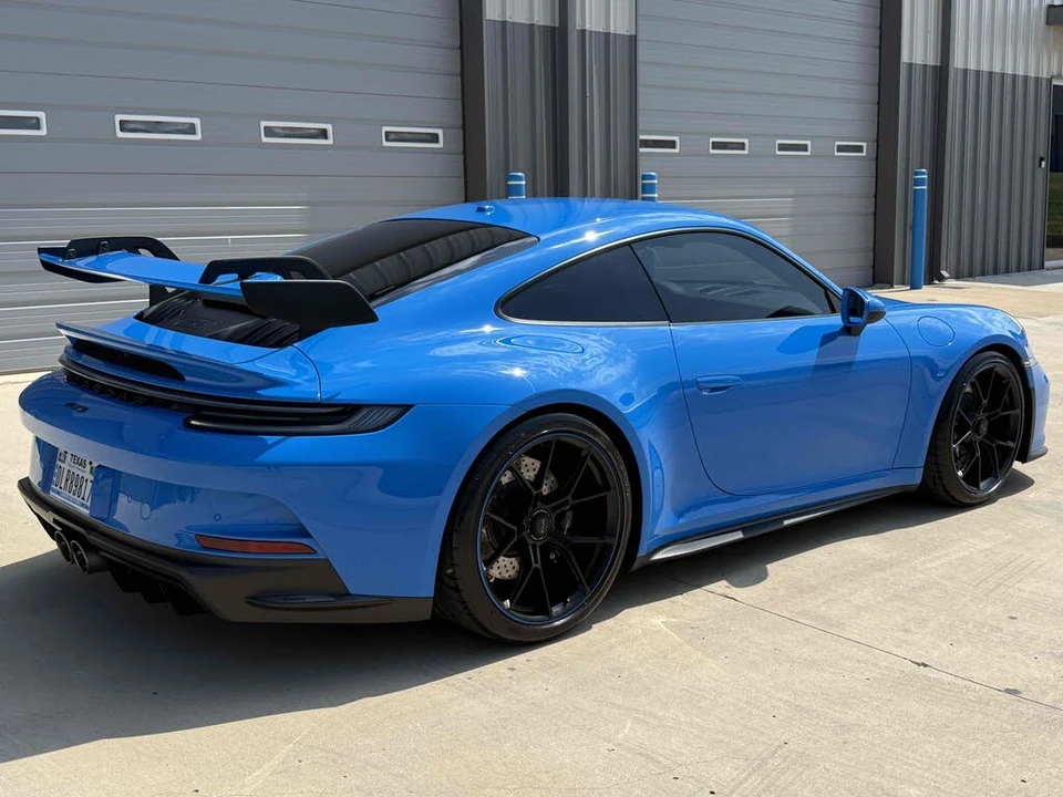 2022 Porsche 992 GT3 - Image 23 of 31