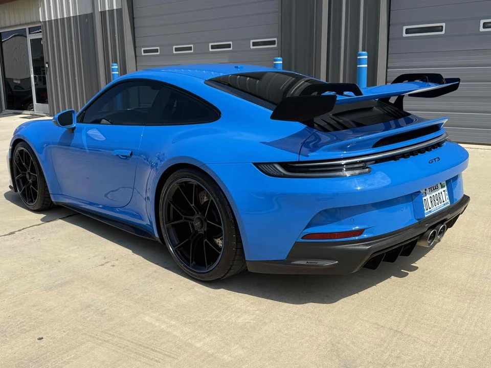 2022 Porsche 992 GT3 - Image 12 of 31