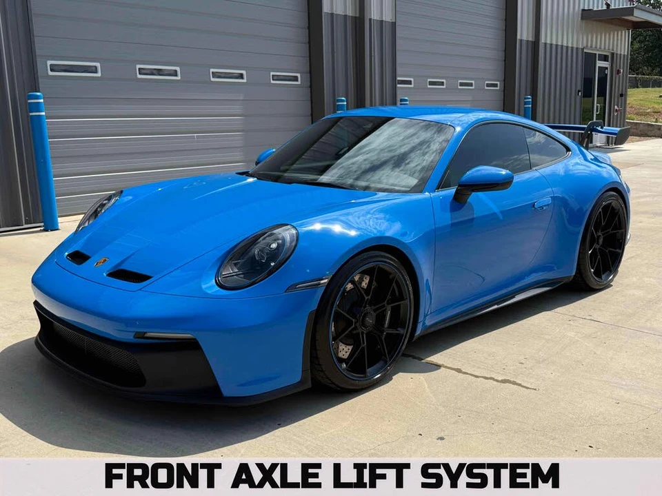 2022 Porsche 992 GT3 - Image 3 of 31