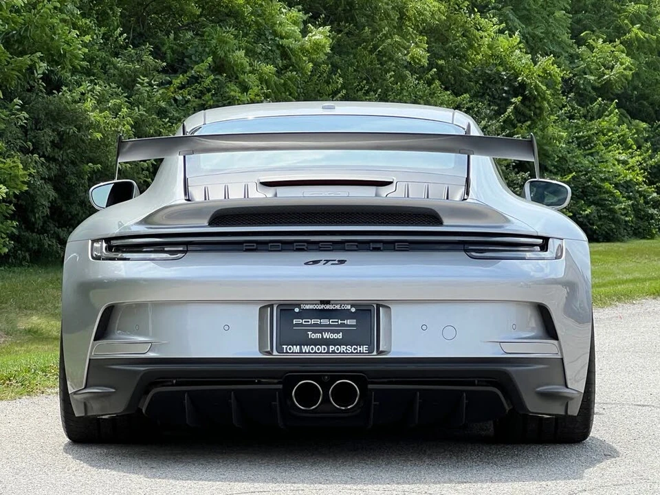 2022 Porsche 992 GT3 - Image 8 of 31