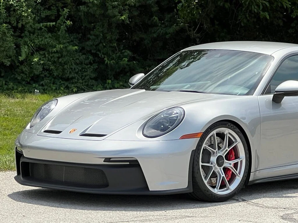 2022 Porsche 992 GT3 - Image 13 of 31