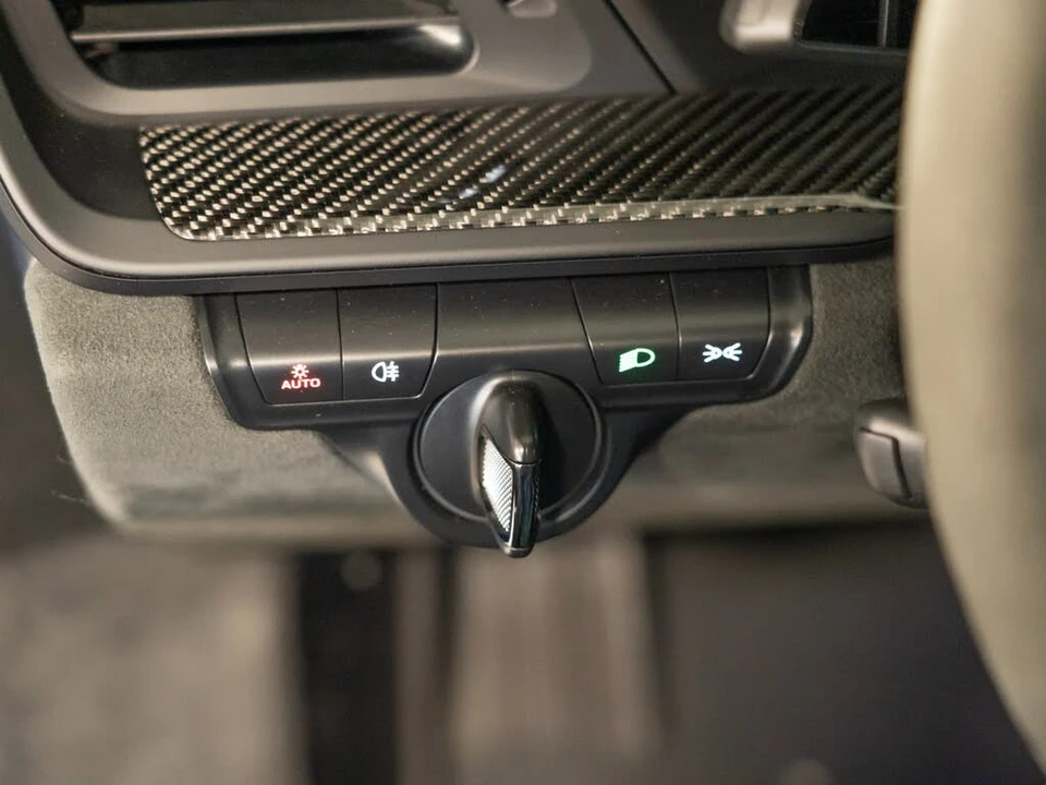 2022 Porsche 992 GT3 - Image 22 of 25