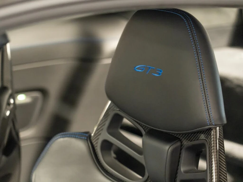 2022 Porsche 992 GT3 - Image 23 of 25