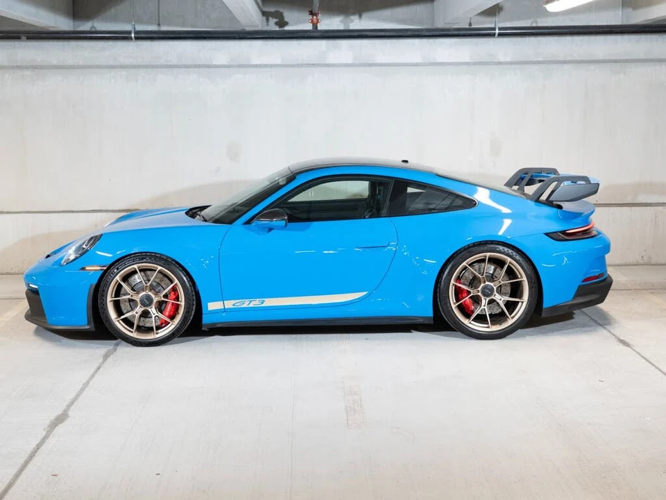 2022 Porsche 992 GT3 - Image 2 of 25