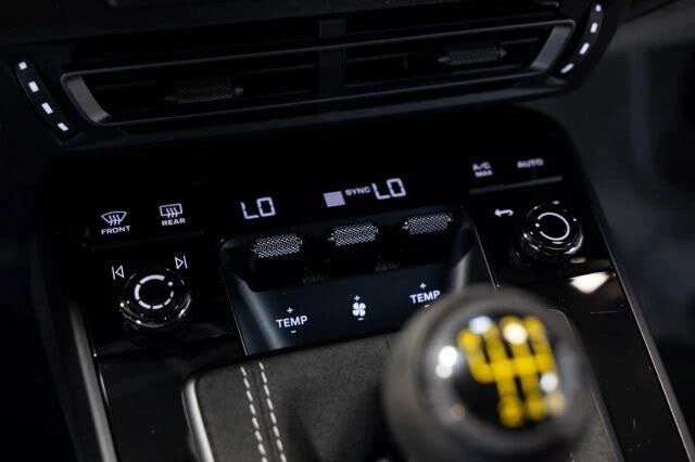 2022 Porsche 992 GT3 - Image 24 of 25