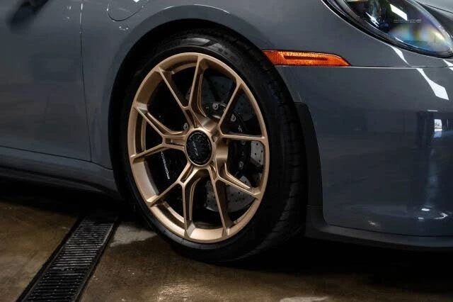 2022 Porsche 992 GT3 - Image 12 of 25