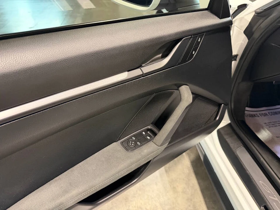 2022 Porsche 992 GT3 - Image 22 of 31