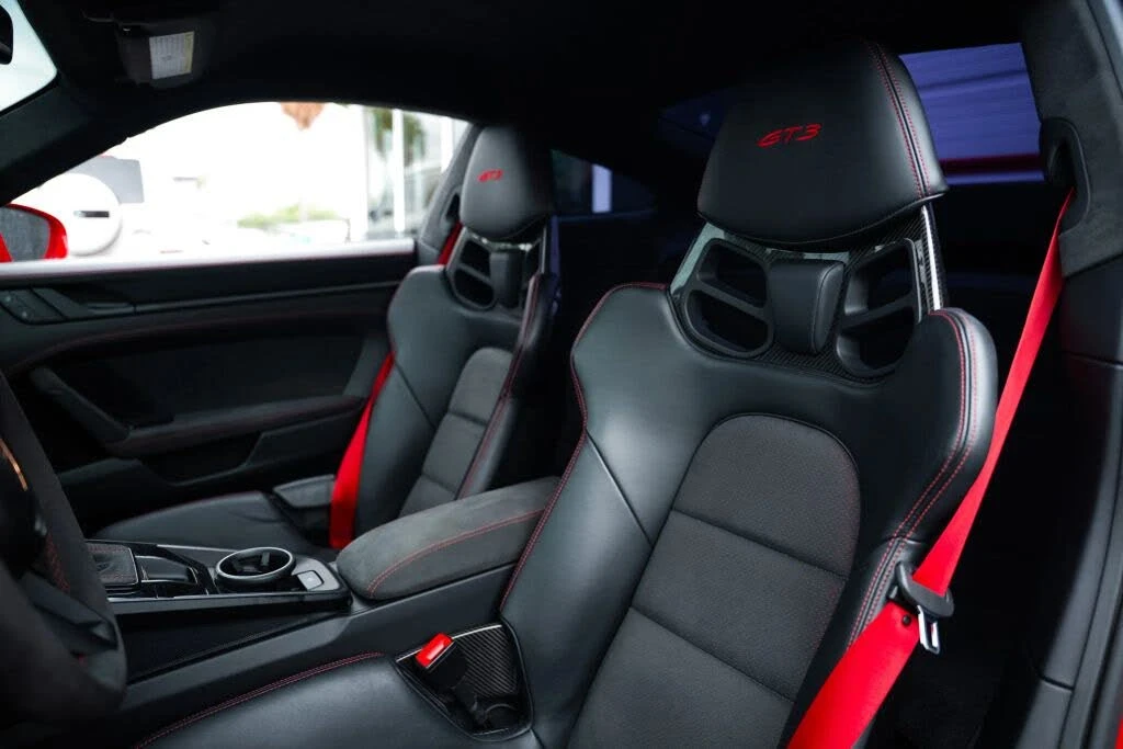 2022 Porsche 992 GT3 - Image 14 of 31