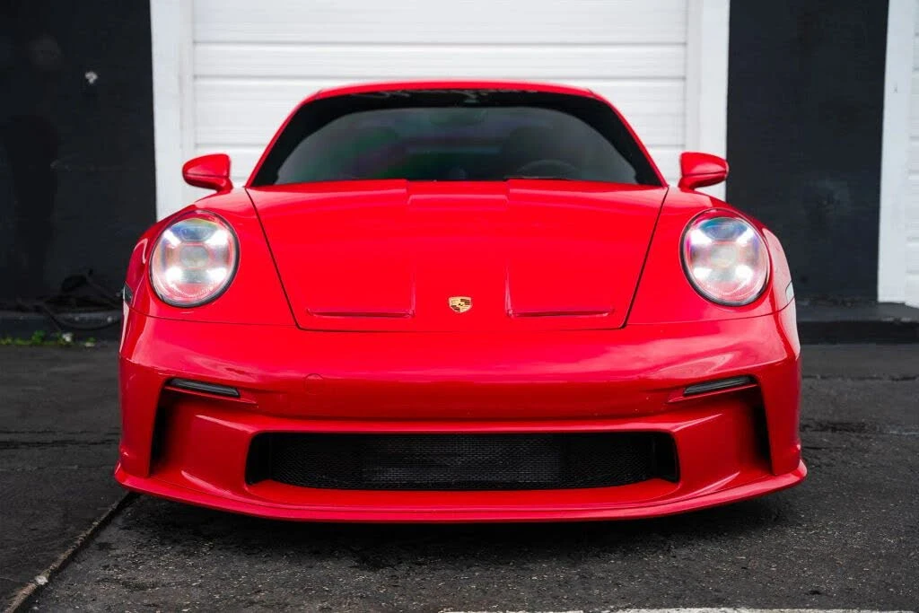 2022 Porsche 992 GT3 - Image 2 of 31