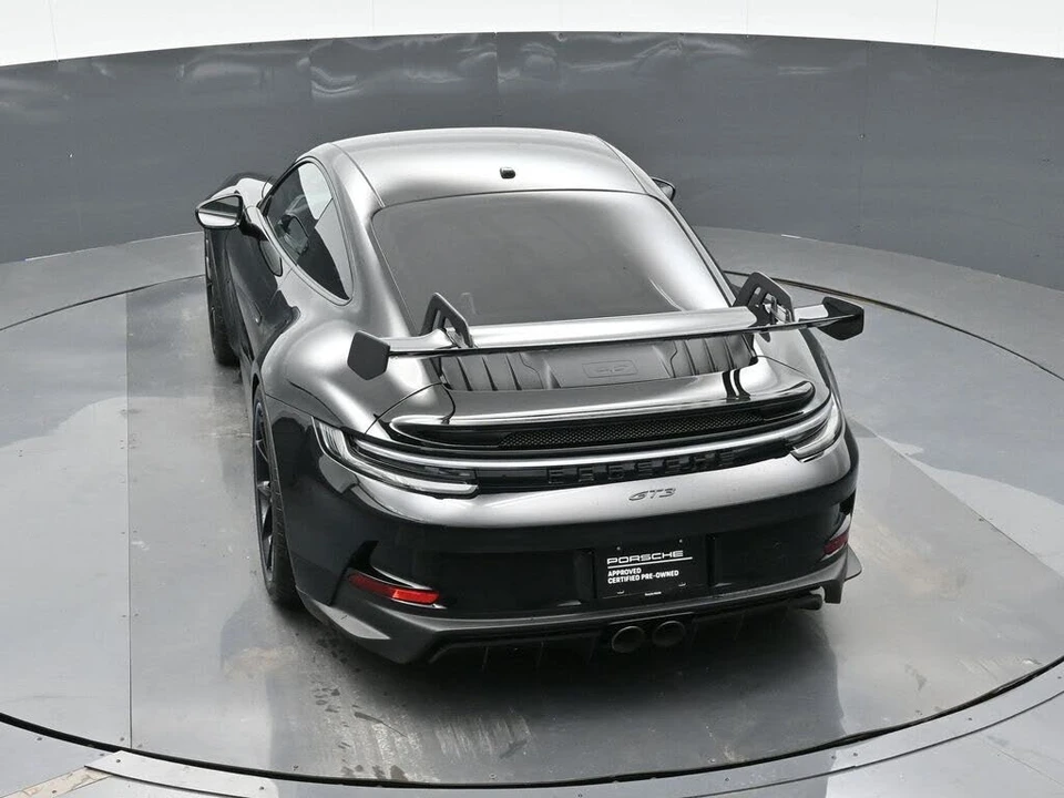 2022 Porsche 992 GT3 - Image 28 of 31