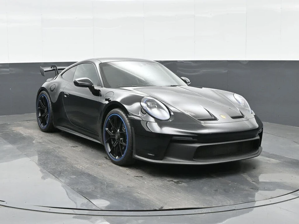 2022 Porsche 992 GT3 - Image 11 of 31