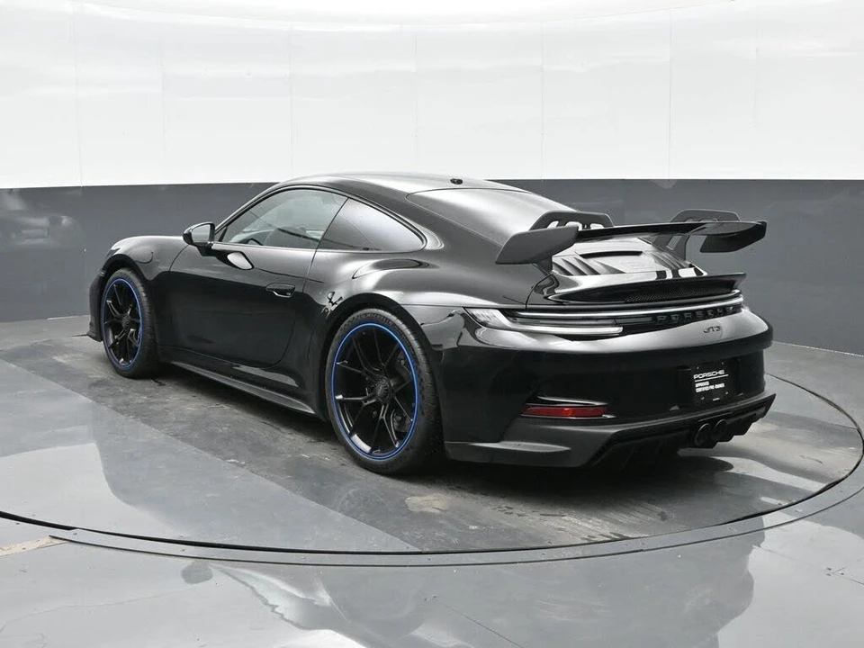 2022 Porsche 992 GT3 - Image 3 of 31