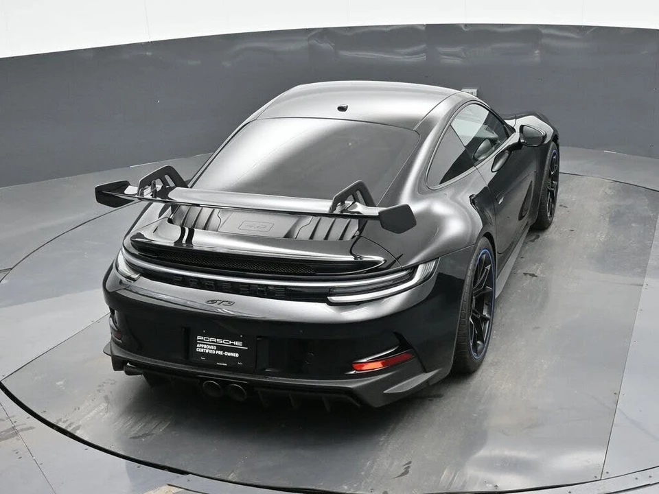 2022 Porsche 992 GT3 - Image 29 of 31