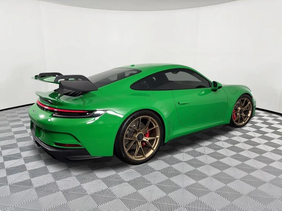 2022 Porsche 992 GT3 - Image 9 of 30