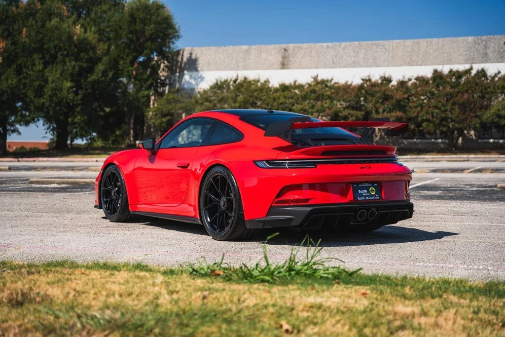 2022 Porsche 992 GT3 - Image 29 of 31