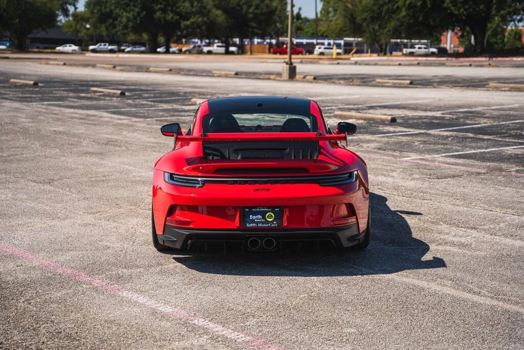 2022 Porsche 992 GT3 - Image 14 of 31