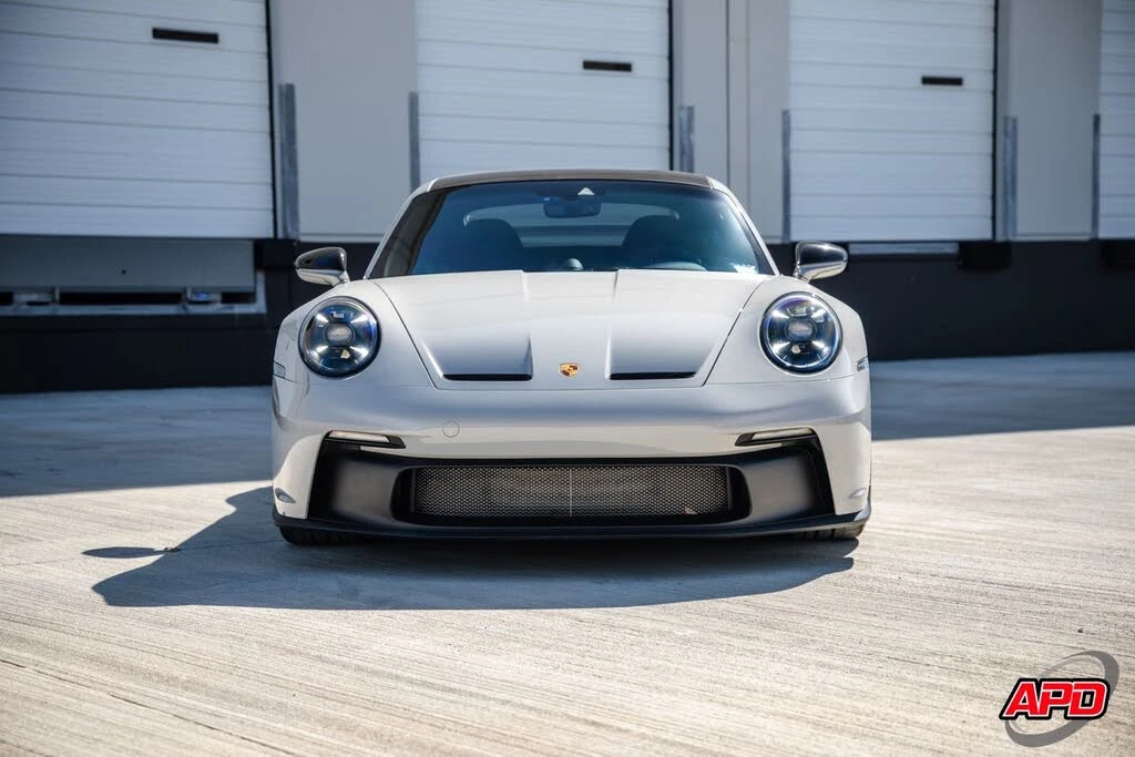 2022 Porsche 992 GT3 - Image 15 of 31