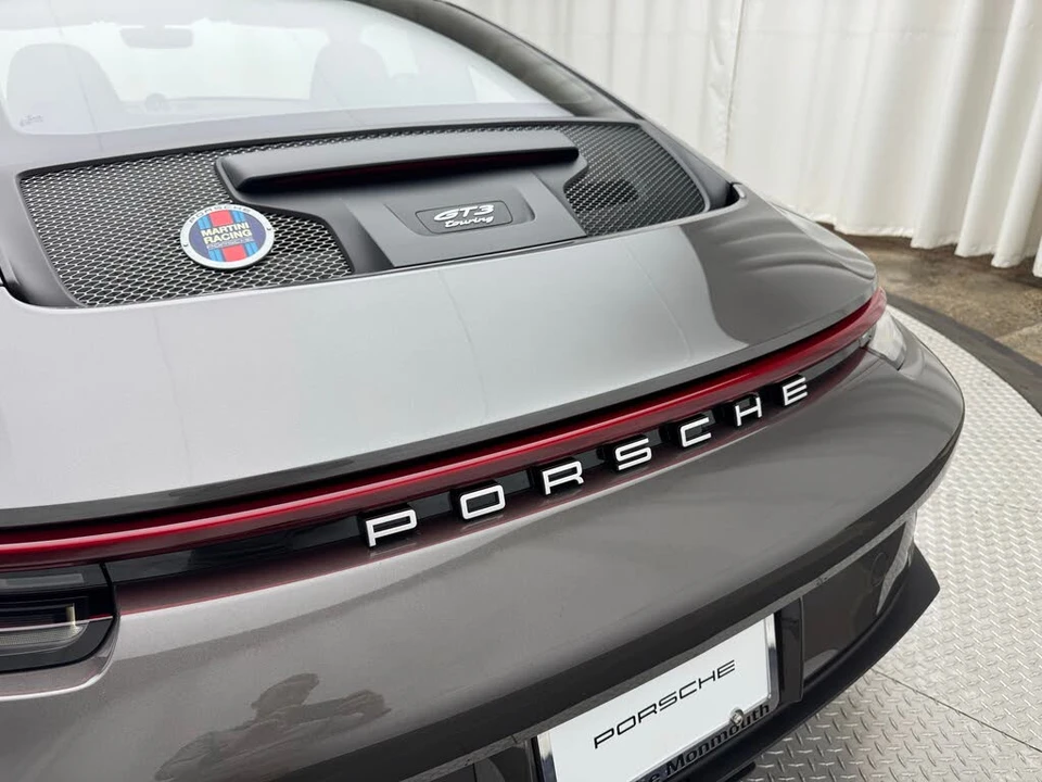 2022 Porsche 992 GT3 - Image 11 of 31