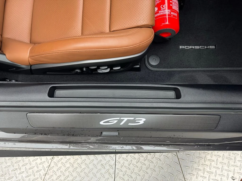 2022 Porsche 992 GT3 - Image 30 of 31