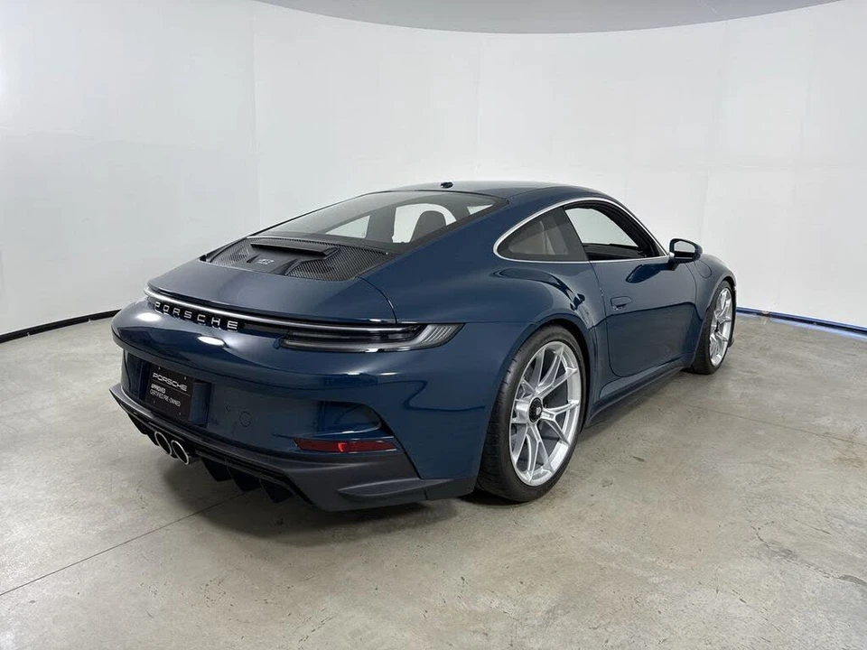 2022 Porsche 992 GT3 - Image 7 of 31