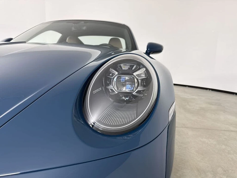 2022 Porsche 992 GT3 - Image 11 of 31