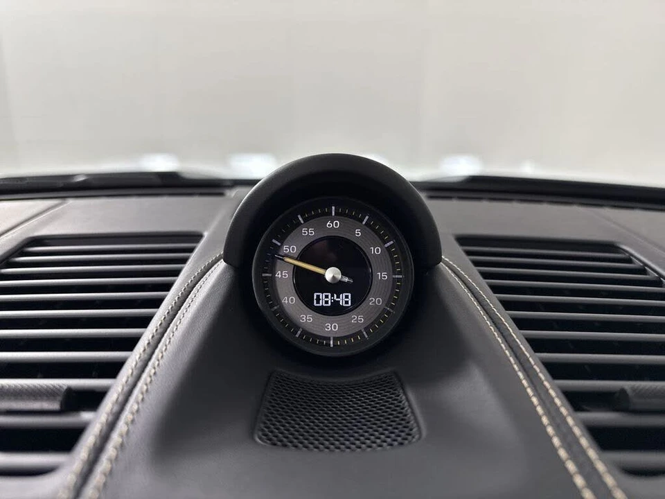 2022 Porsche 992 GT3 - Image 27 of 31